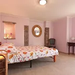 Holiday home Lovely In Gracisce *