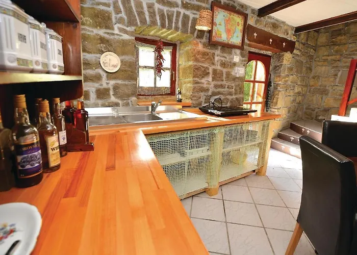 Lovely In Ferienhaus Kucibreg
