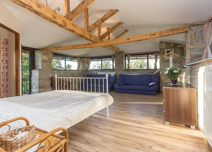 Ferienhaus Lovely In